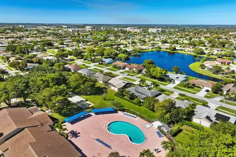 14592 Country Side Lane Delray Beach FL 33484