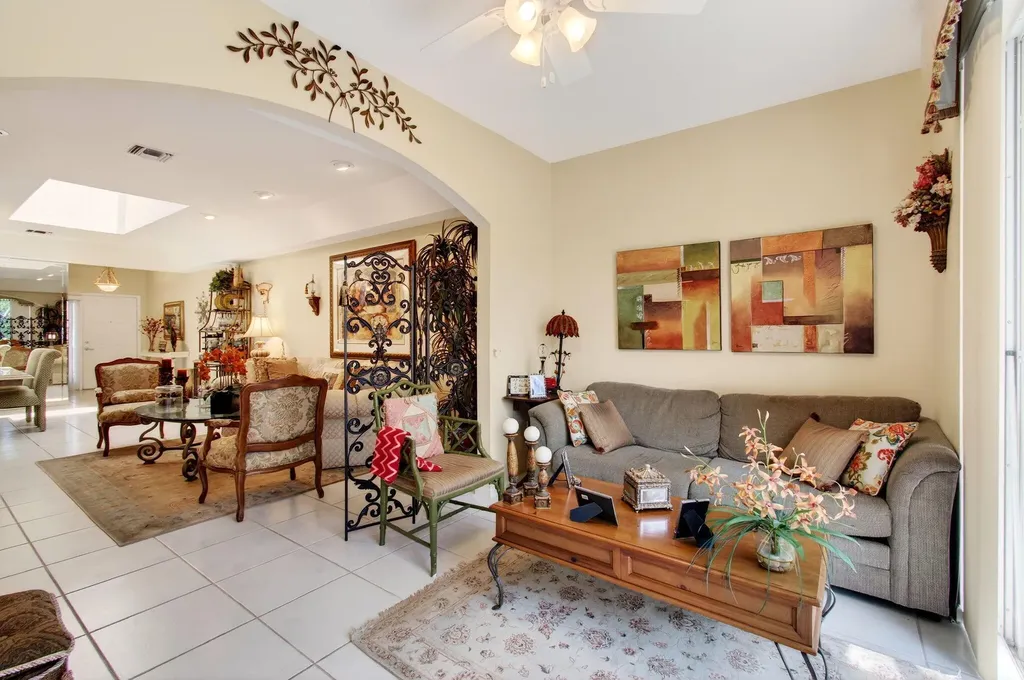 12527 Crystal Pointe Drive Boynton Beach FL 33437