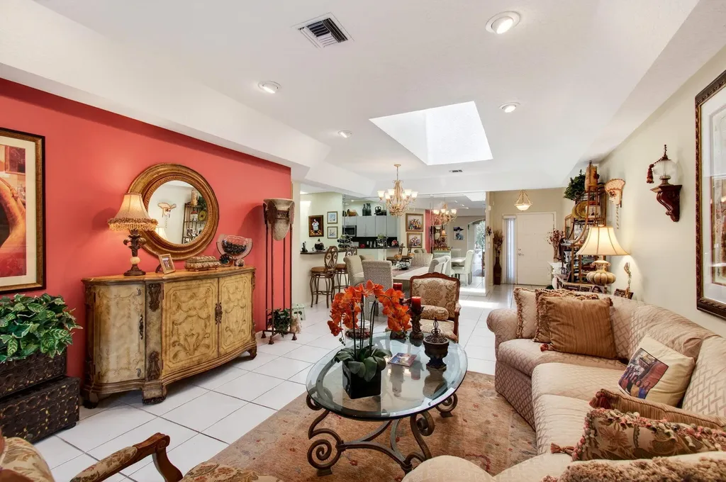 12527 Crystal Pointe Drive Boynton Beach FL 33437