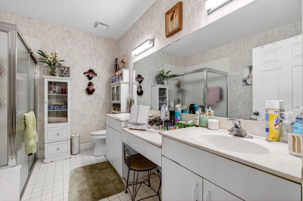 12527 Crystal Pointe Drive Boynton Beach FL 33437