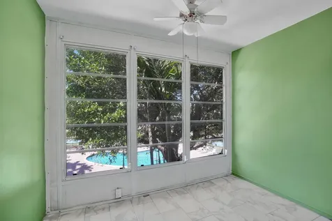 1481 S Ocean Boulevard Lauderdale By The Sea FL 33062