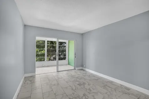 1481 S Ocean Boulevard Lauderdale By The Sea FL 33062