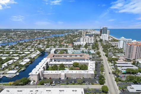 1481 S Ocean Boulevard Lauderdale By The Sea FL 33062