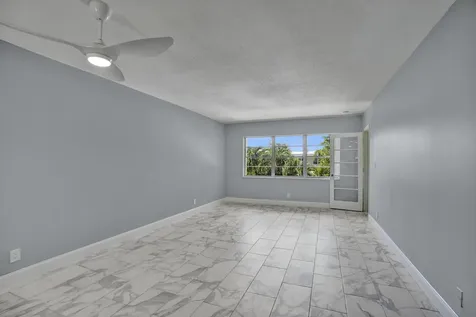 1481 S Ocean Boulevard Lauderdale By The Sea FL 33062