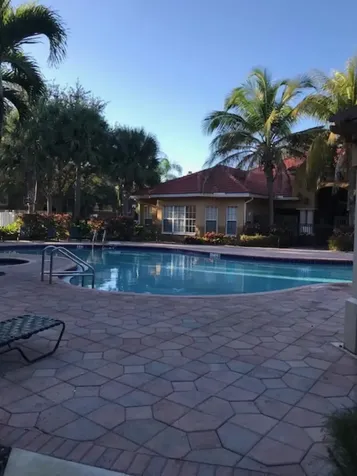 5056 Lantana Road Greenacres FL 33463