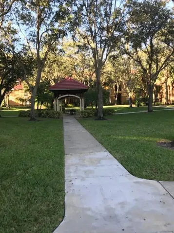 5056 Lantana Road Greenacres FL 33463