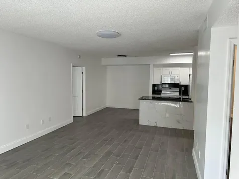 5056 Lantana Road Greenacres FL 33463