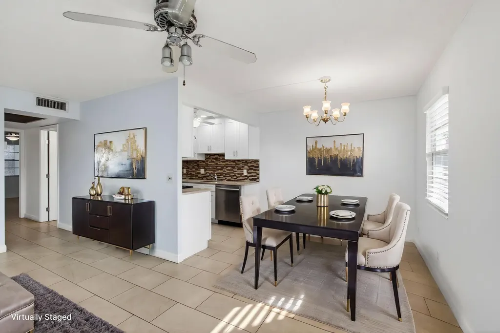 1017 Cornwall A Boca Raton FL 33434