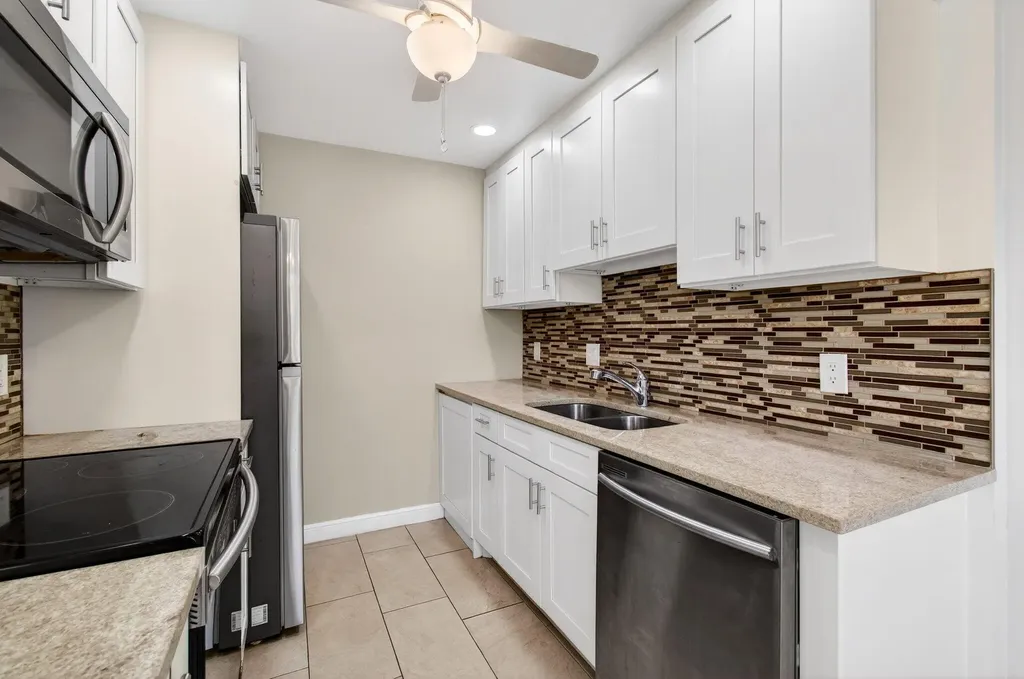 1017 Cornwall A Boca Raton FL 33434