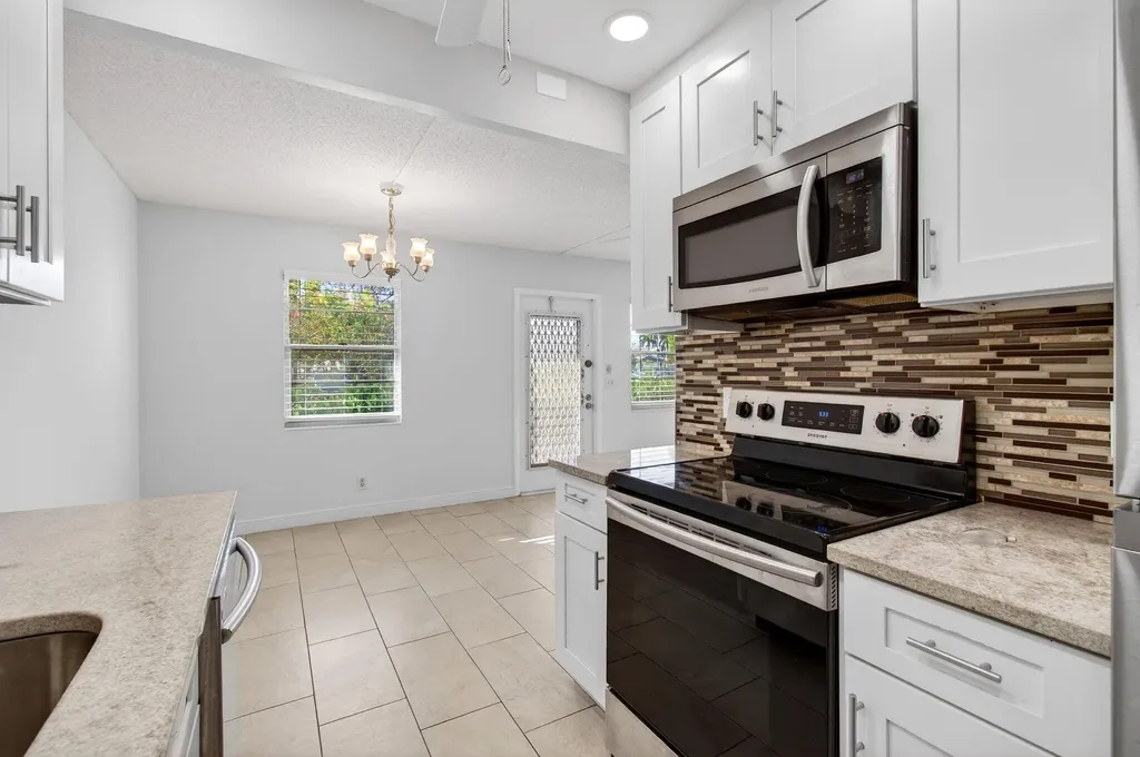 1017 Cornwall A Boca Raton FL 33434