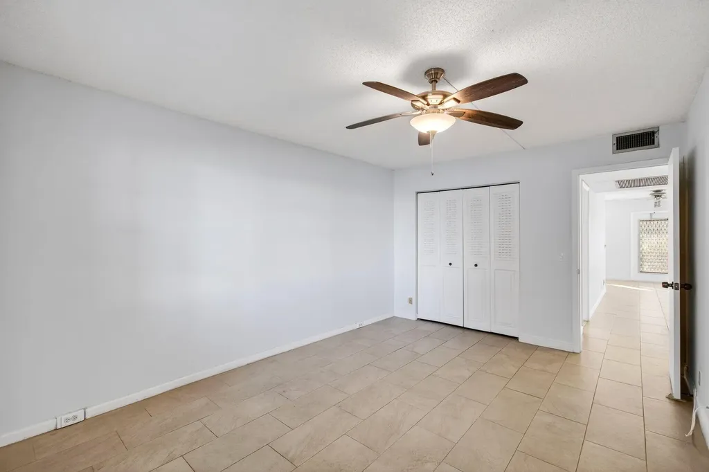 1017 Cornwall A Boca Raton FL 33434