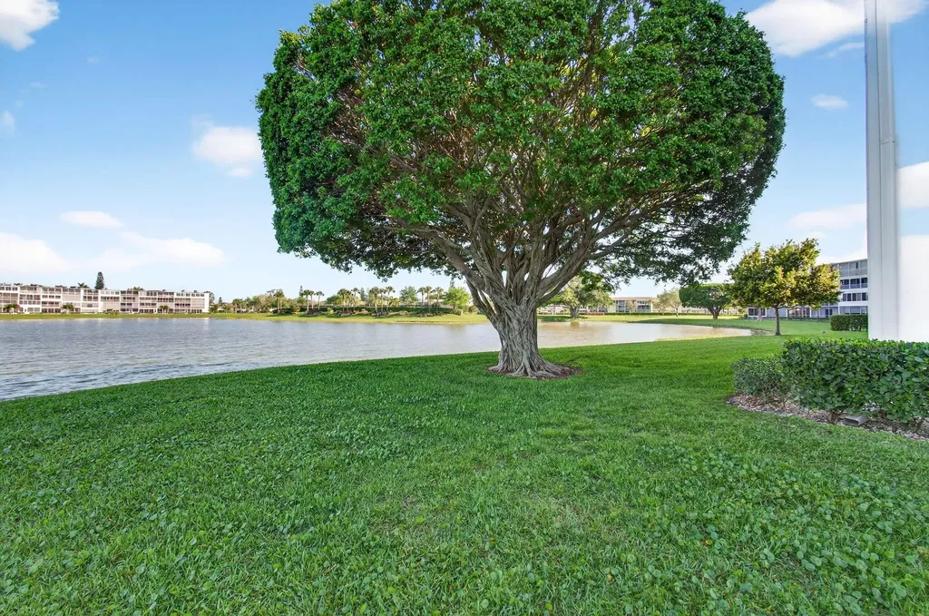 1017 Cornwall A Boca Raton FL 33434