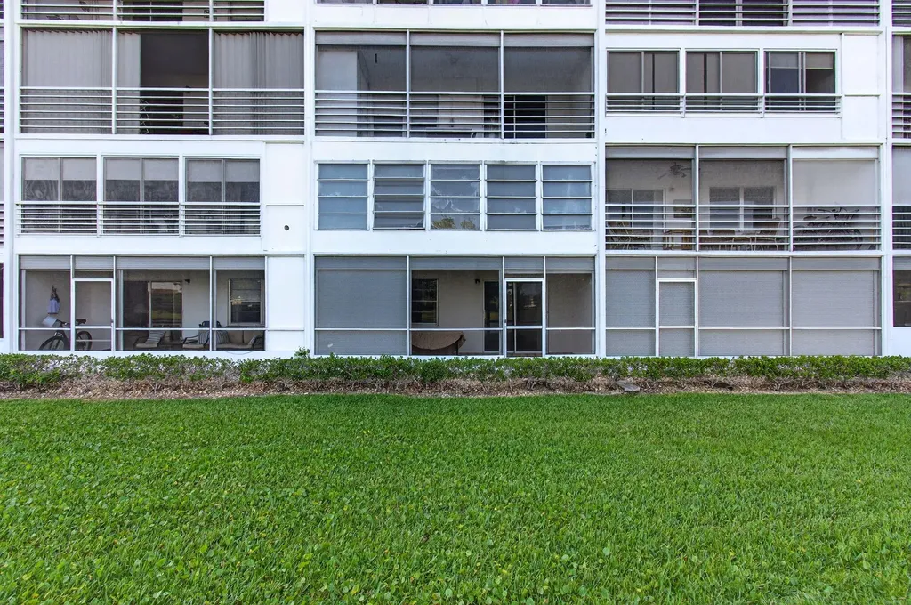 1017 Cornwall A Boca Raton FL 33434