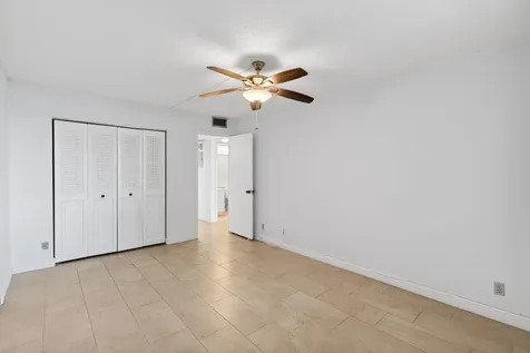 1017 Cornwall A Boca Raton FL 33434