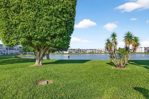 1017 Cornwall A Boca Raton FL 33434