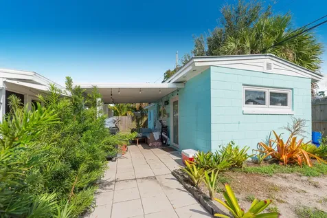 2574 NE Roberta Street Jensen Beach FL 34957