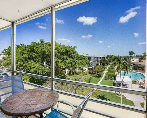 16801 NE 13th Avenue Miami FL 33162
