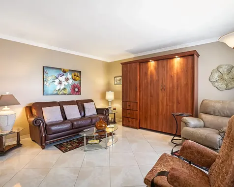 16801 NE 13th Avenue Miami FL 33162
