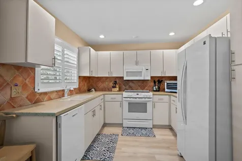 5040 SE Bent Wood Drive Stuart FL 34997