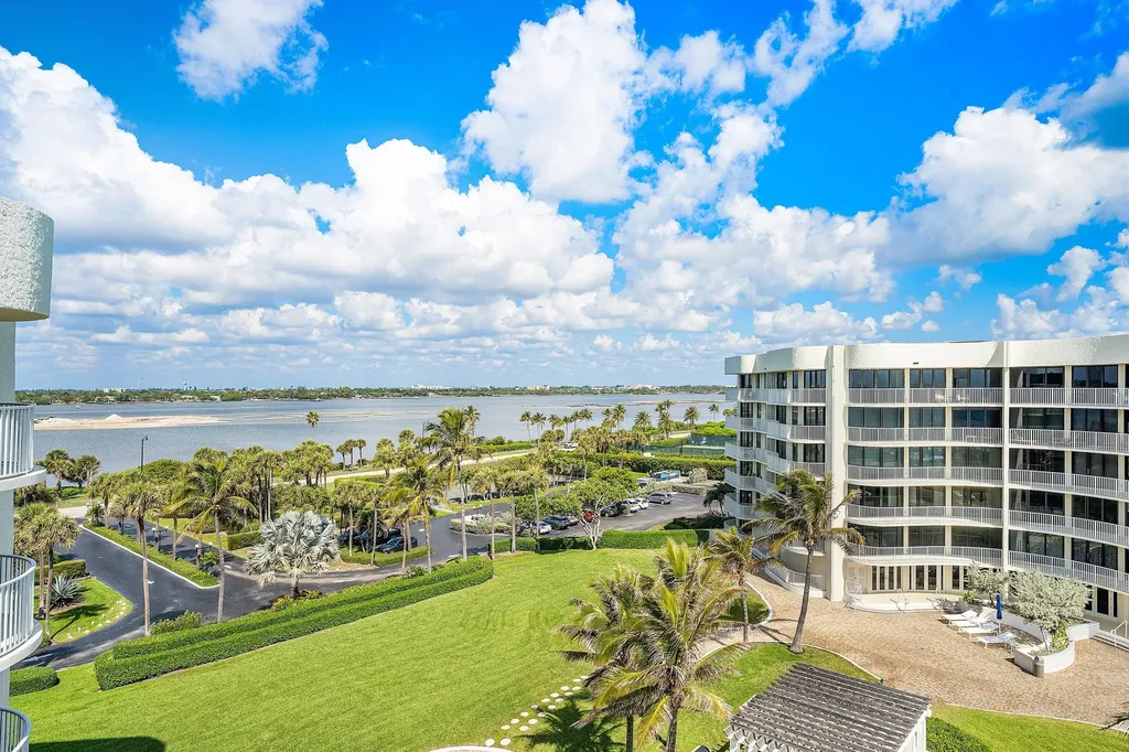 3360 S Ocean Boulevard Palm Beach FL 33480