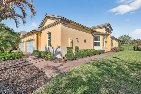 12932 SW Lake Fern Circle Port St Lucie FL 34987