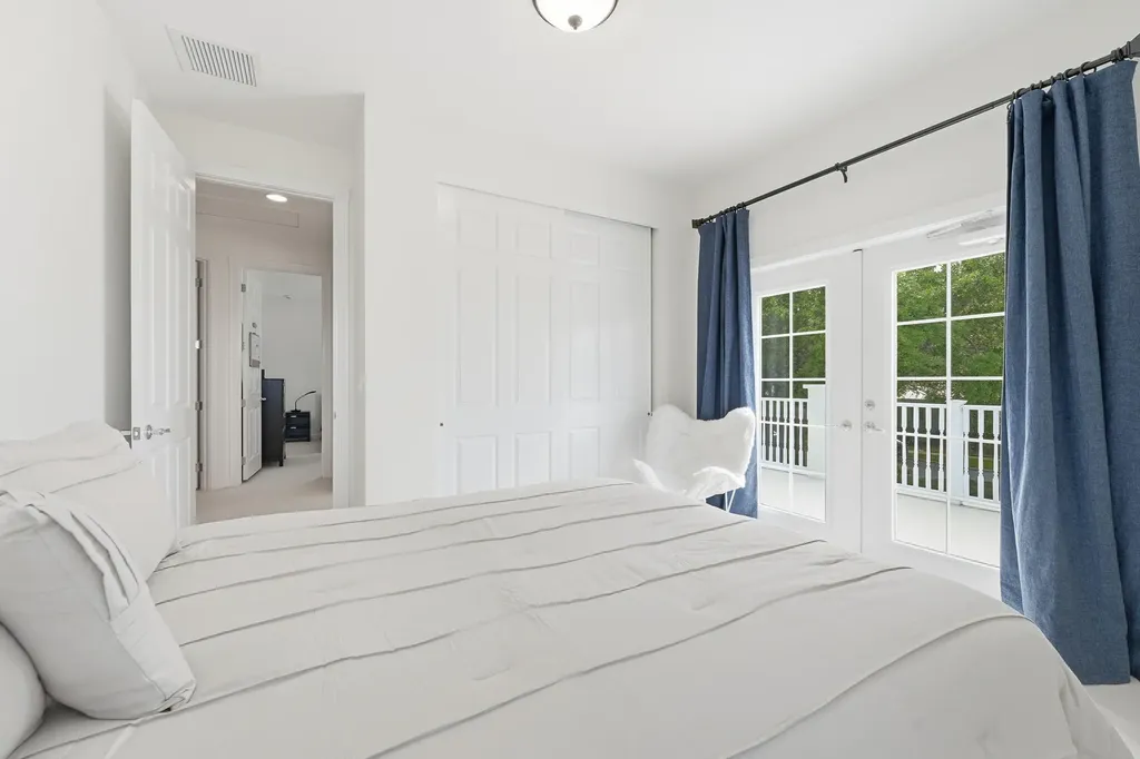 3443 S Caroline Street Jupiter FL 33458