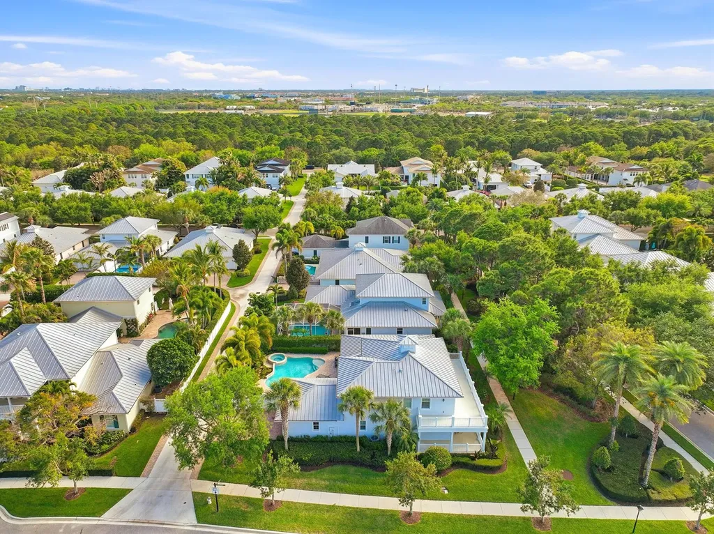 3443 S Caroline Street Jupiter FL 33458