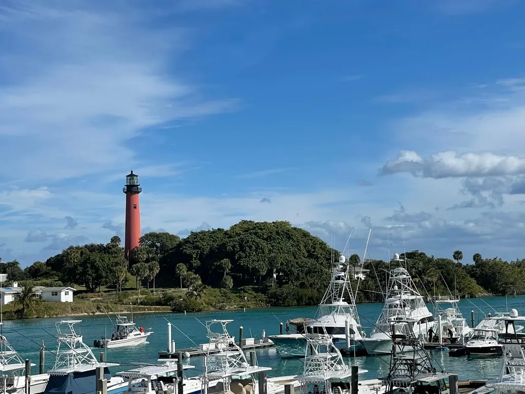 3443 S Caroline Street Jupiter FL 33458