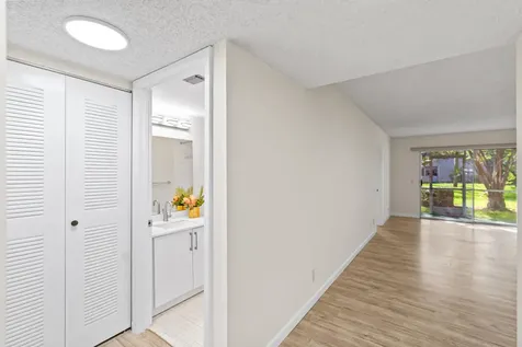 1251 SW 125th Avenue Pembroke Pines FL 33027