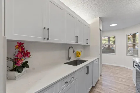 1251 SW 125th Avenue Pembroke Pines FL 33027