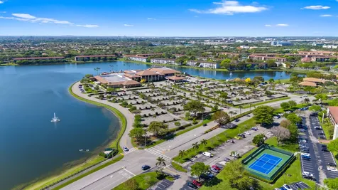 1251 SW 125th Avenue Pembroke Pines FL 33027