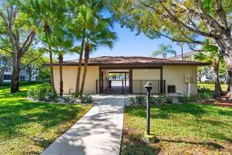 1251 SW 125th Avenue Pembroke Pines FL 33027