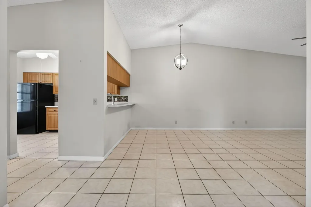 2301 Sabal Ridge Court Palm Beach Gardens FL 33418
