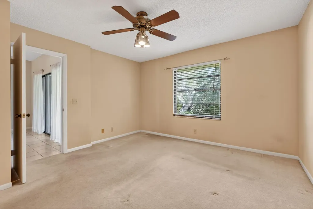 2301 Sabal Ridge Court Palm Beach Gardens FL 33418