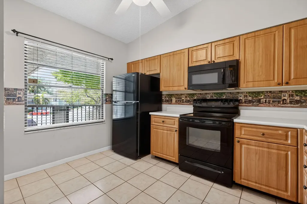 2301 Sabal Ridge Court Palm Beach Gardens FL 33418