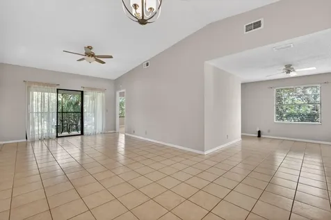 2301 Sabal Ridge Court Palm Beach Gardens FL 33418