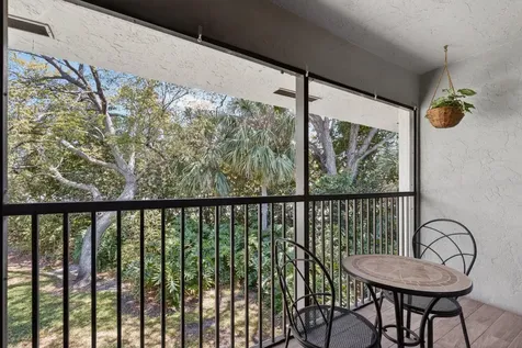 2301 Sabal Ridge Court Palm Beach Gardens FL 33418