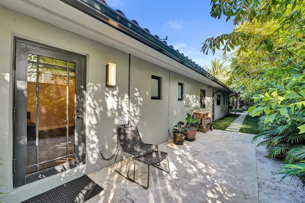 2309 NE 12th Court Fort Lauderdale FL 33304