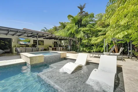 2309 NE 12th Court Fort Lauderdale FL 33304