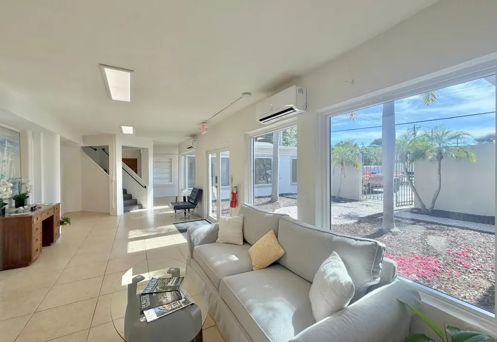 3600 Broadway West Palm Beach FL 33407