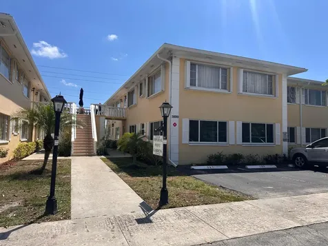5800 NE 22nd Way Fort Lauderdale FL 33308