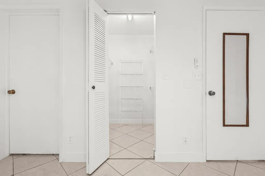 7301 Amberly Lane Delray Beach FL 33446