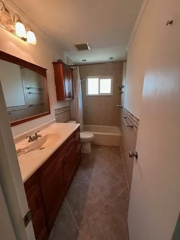 414 Las Palmas Street Royal Palm Beach FL 33411