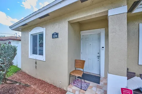 3298 NW 49th Street Miami FL 33142