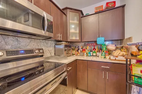 3298 NW 49th Street Miami FL 33142