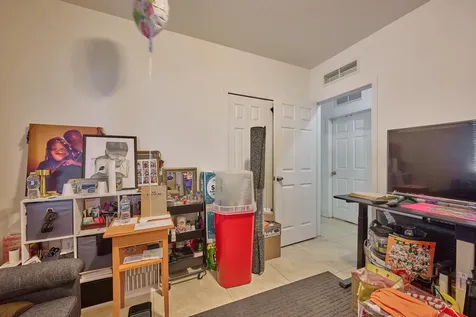 3298 NW 49th Street Miami FL 33142