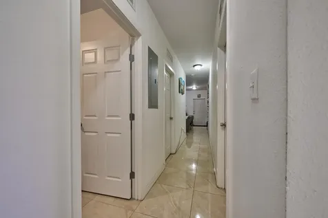 3298 NW 49th Street Miami FL 33142