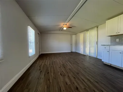 585 NW Avenue D Moore Haven FL 33471