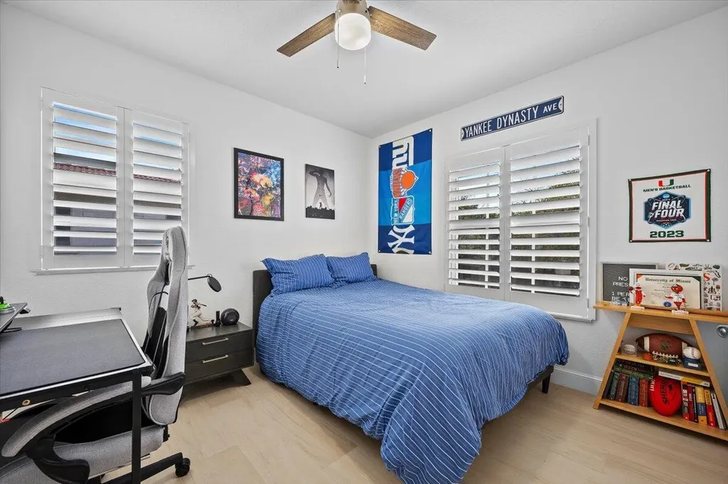653 Castle Drive Palm Beach Gardens FL 33410