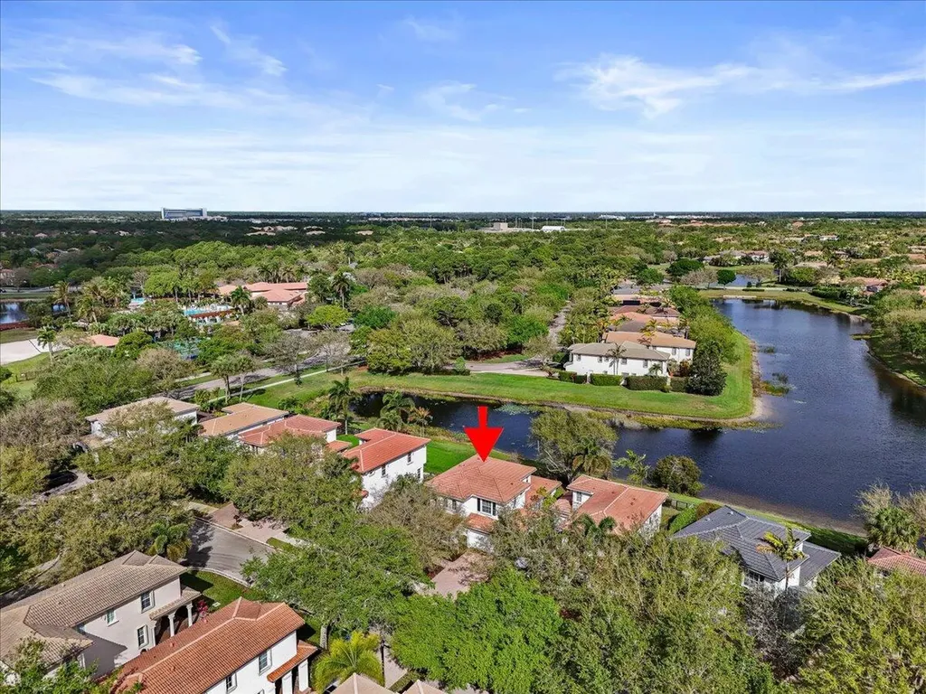 653 Castle Drive Palm Beach Gardens FL 33410